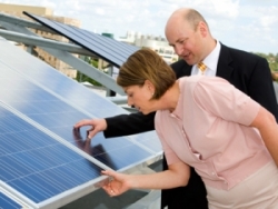 Bateria słoneczna 1,2MW zasili australijski uniwersytet