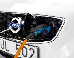 Silnik elektryczny we wszystkich nowych modelach Volvo po 2019 r.