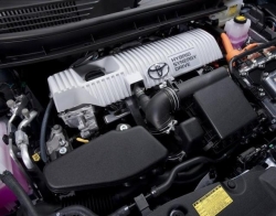 Toyota rozważa lokalizację fabryki silników hybrydowych w Polsce