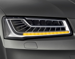 Innowacyjne kierunkowskazy w nowych reflektorach Audi Matrix LED