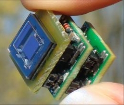 Autonomiczny  bezprzewodowy mikroczujnik zasilany energią wibracji