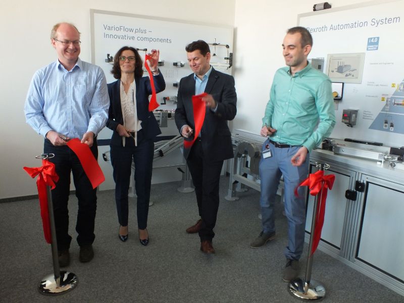 Otwarcie laboratorium szkoleniowego napędów i sterowań elektrycznych w firmie Bosch Rexroth Sp. z o.o., które miało miejsce w dniu 20.04.2016