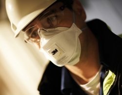 Dlaczego pracownicy fabryk niechętnie noszą maski ochronne?