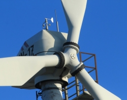 Ponad 5000 MW mocy farm wiatrowych w Polsce